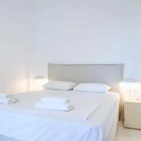 Senza's Cycladic In Marpissa , بيت للعطل