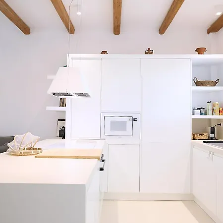 Senza's Cycladic In Marpissa, Parikia (Paros)